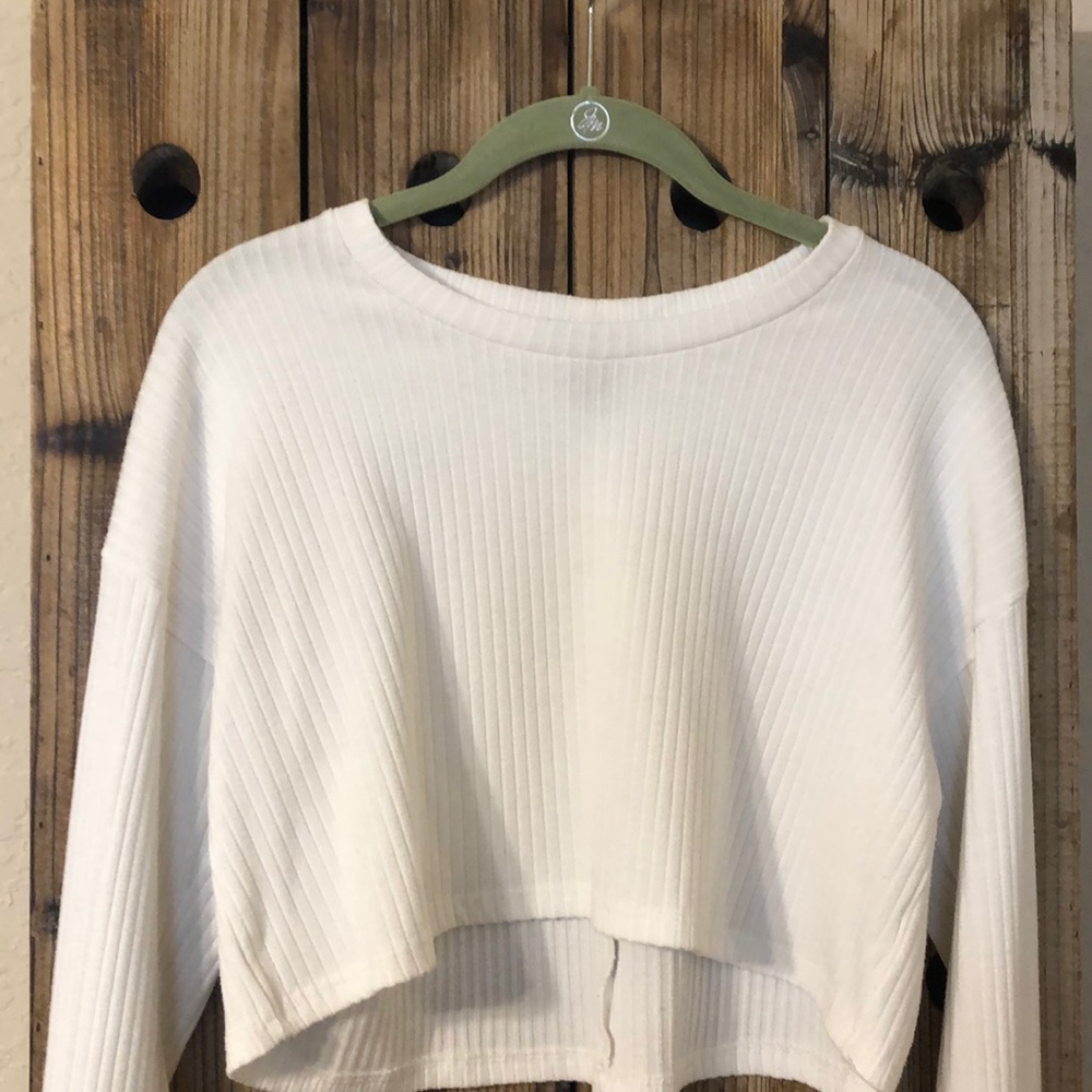 Forever 21 white crop top